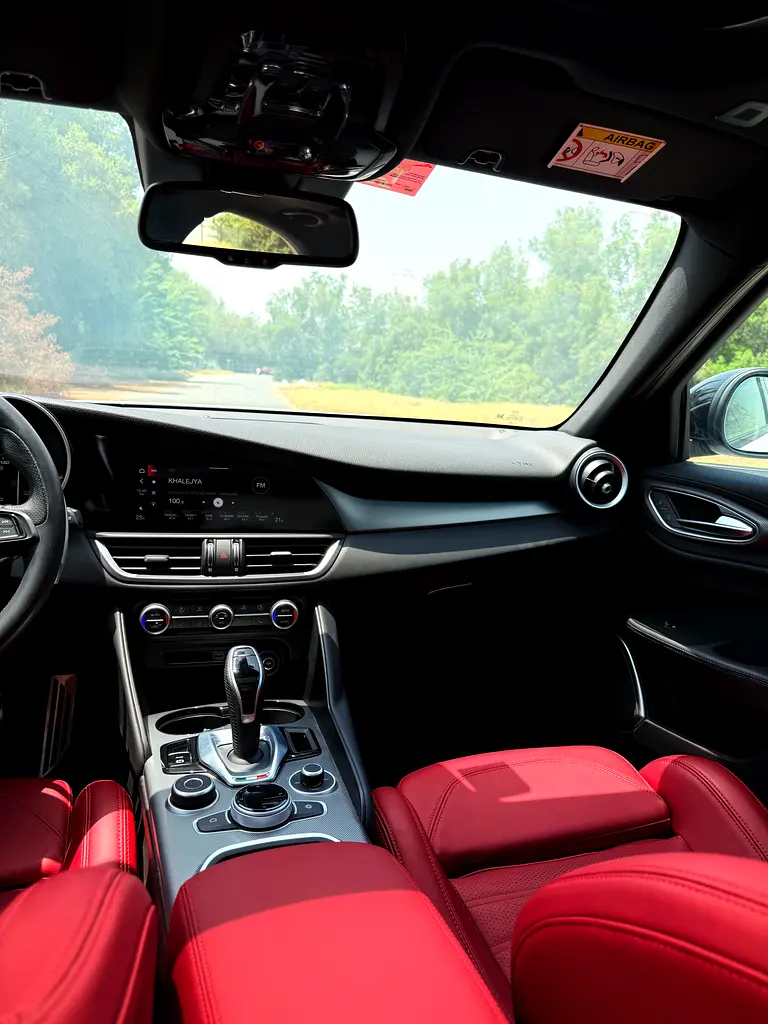 Alfa Romeo Giulia, 2022 — фото 8 из 10