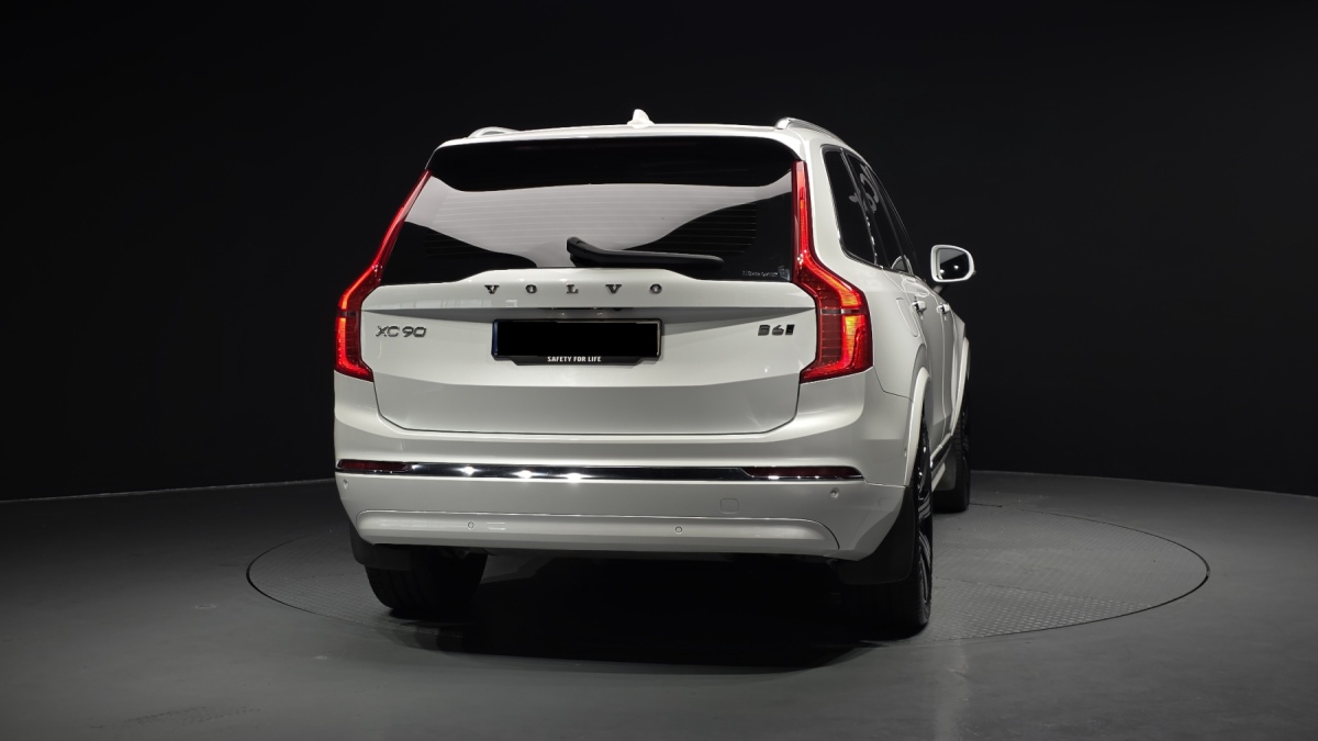 Volvo XC90, 2023 — фото 4 из 12