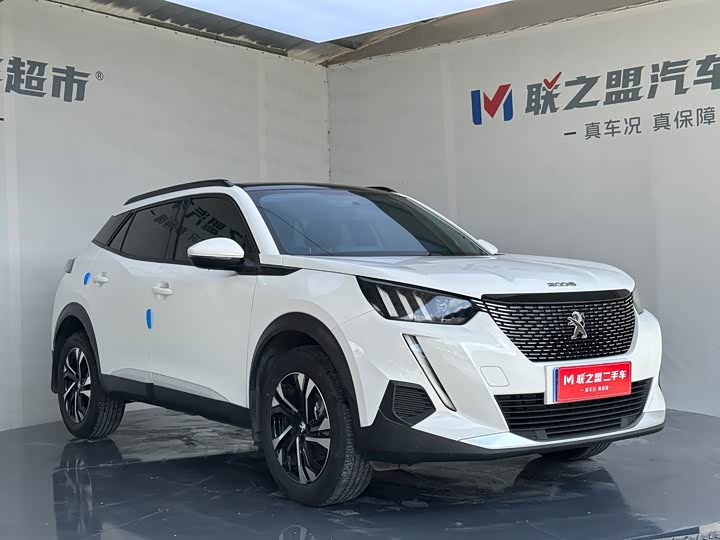 Peugeot 2008, 2024 — фото 3 из 9
