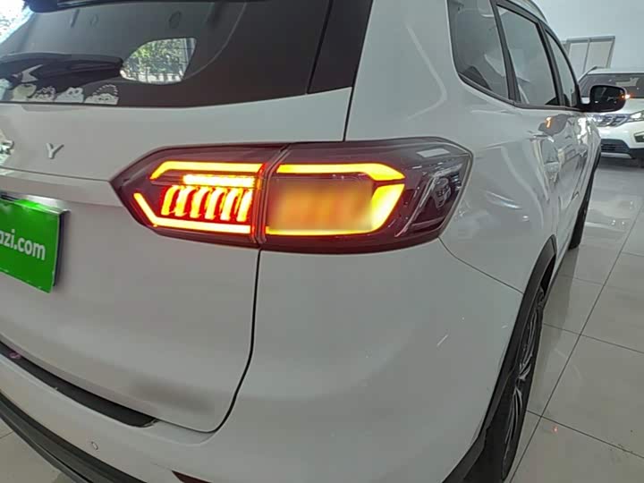 Chery Tiggo 8 Plus, 2022 — фото 8 из 9