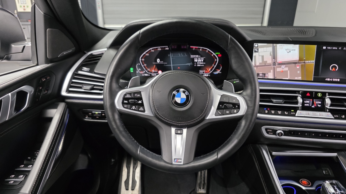 BMW X6, 2022 — фото 11 из 12