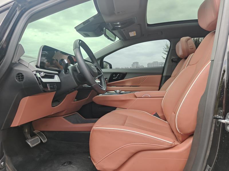 Cadillac Optiq, 2025 — фото 11 из 12