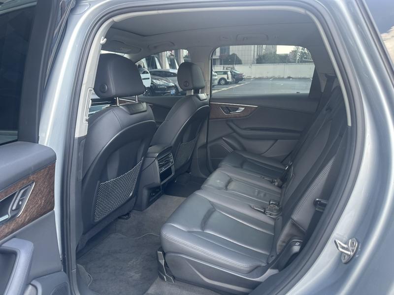 Audi Q7, 2025 — фото 9 из 11