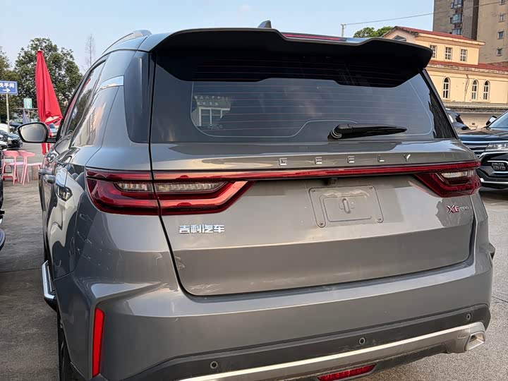 Geely Vision X6, 2022 — фото 3 из 9