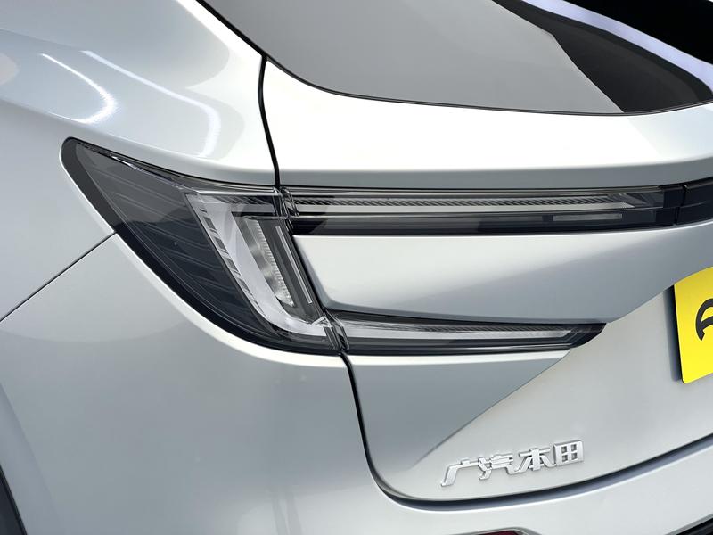 Honda e:NP2, 2024 — фото 10 из 12