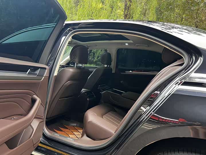 Volkswagen Phideon, 2022 — фото 9 из 9