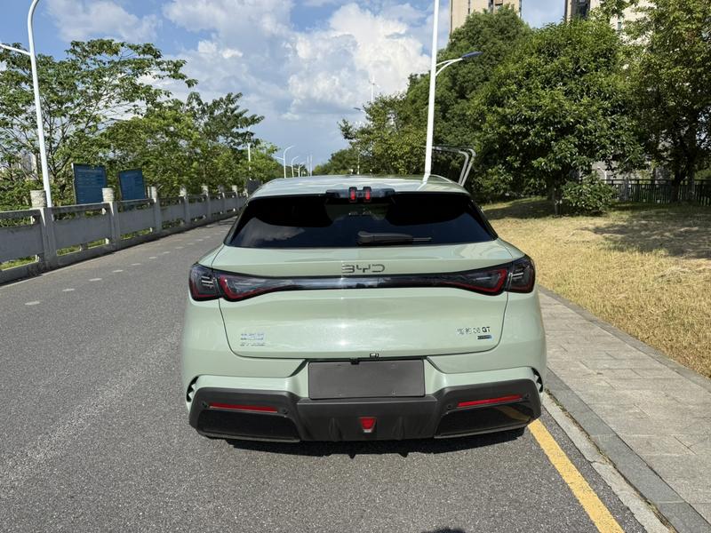 BYD Seal 06 GT, 2025 — фото 5 из 12