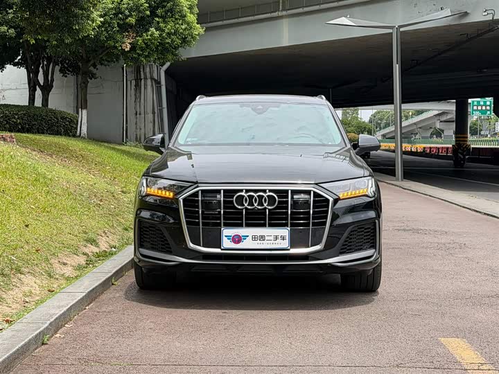Audi Q7, 2023 — фото 2 из 9