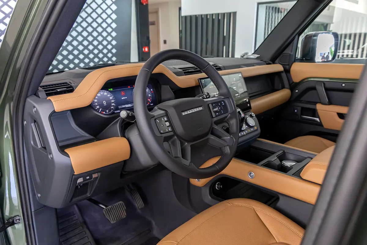 Land Rover Defender, 2026 — фото 10 из 10