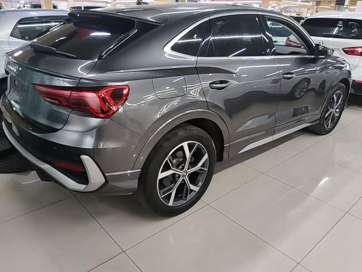 Audi Q3 Sportback, 2022 — фото 5 из 9