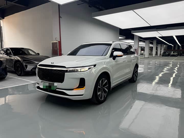 LiXiang One, 2022 — купить в Владимире под ключ