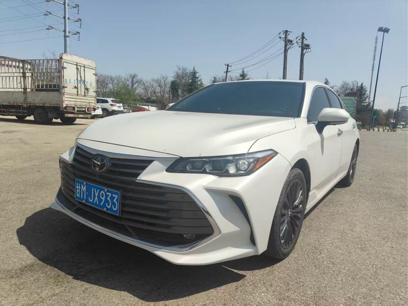 Toyota Avalon, 2022 — купить в Смоленске под ключ