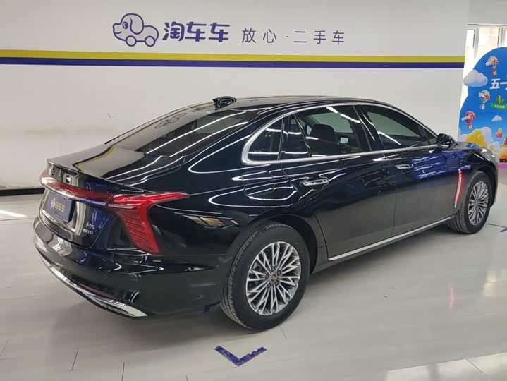 Hongqi H5, 2025 — фото 3 из 9