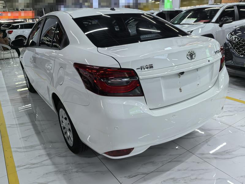 Toyota Vios, 2022 — фото 4 из 10