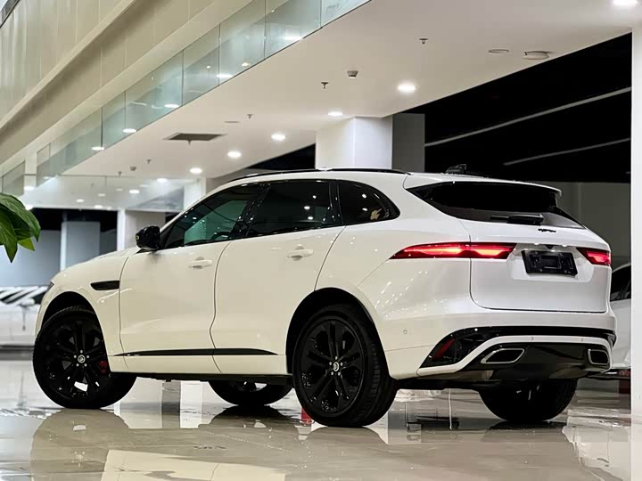 Jaguar F-Pace, 2023 — фото 4 из 9