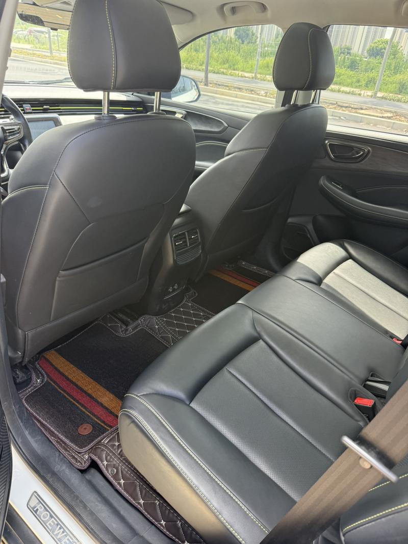Roewe RX5 Hybrid, 2022 — фото 9 из 10