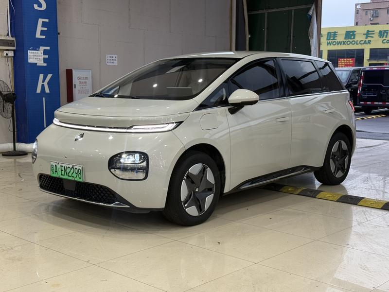 Baojun Yunduo, 2023 — купить в Брянске под ключ