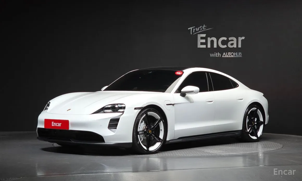 Porsche Taycan, 2023 — купить в Смоленске под ключ