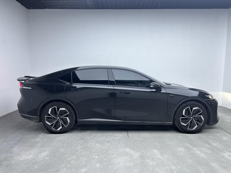 Changan Deepal L07, 2025 — фото 8 из 12