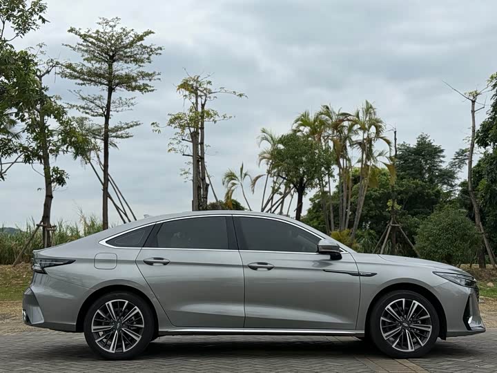 Chery Arrizo 8, 2024 — фото 8 из 12