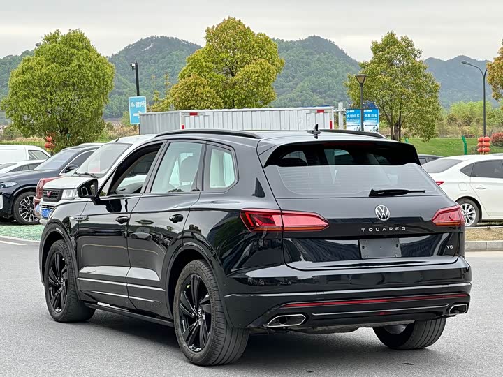 Volkswagen Touareg, 2021 — фото 4 из 9