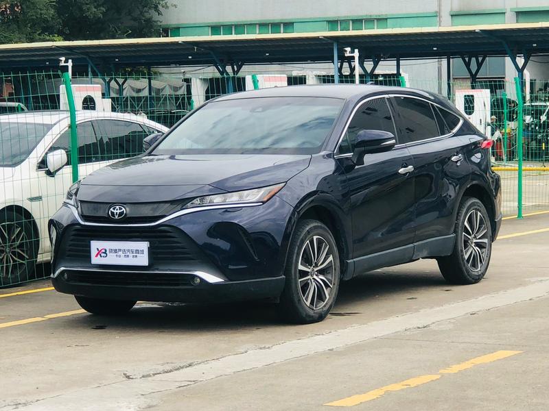 Toyota Harrier, 2022 — купить в Кирове под ключ