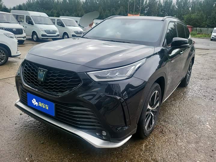 Toyota Crown Kluger, 2022 — купить в Уфе под ключ