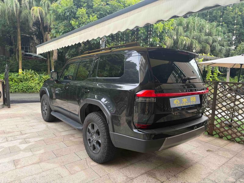 Lexus GX, 2024 — фото 4 из 9
