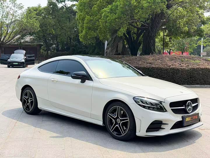 Mercedes-Benz C-Class, 2023 — фото 3 из 9