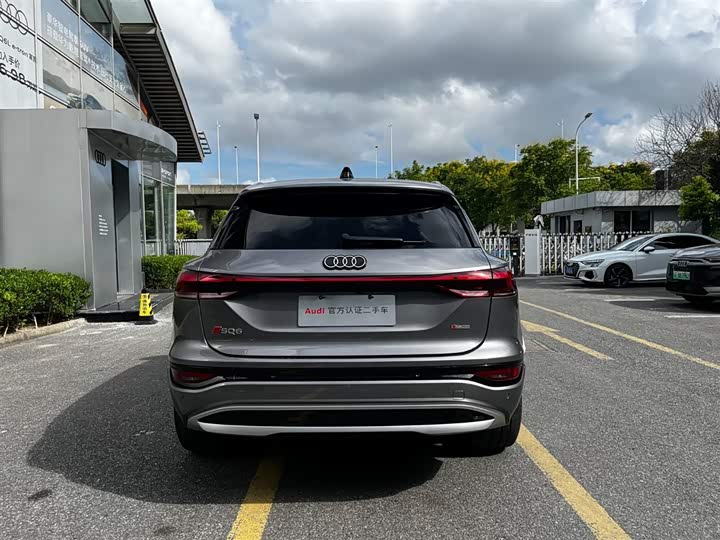 Audi Q6L e-tron, 2026 — фото 6 из 9