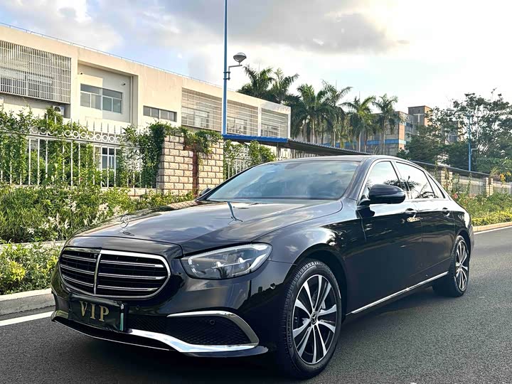 Mercedes-Benz E-Class Hybrid, 2023 — фото 2 из 9