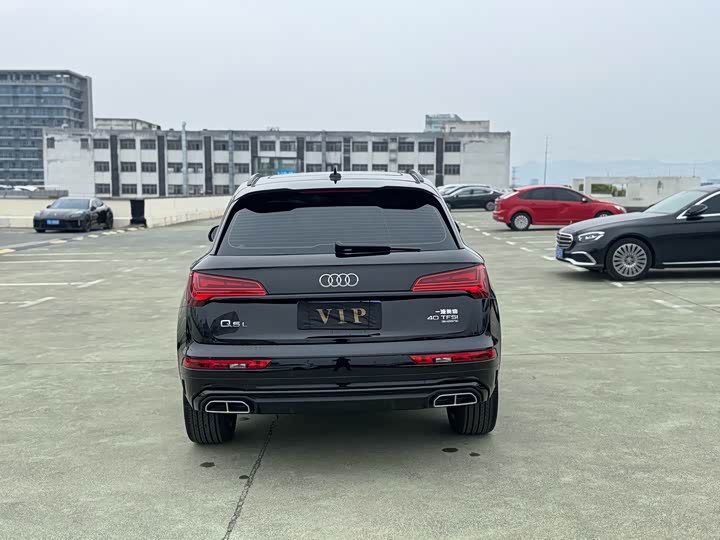 Audi Q5L, 2025 — фото 5 из 9