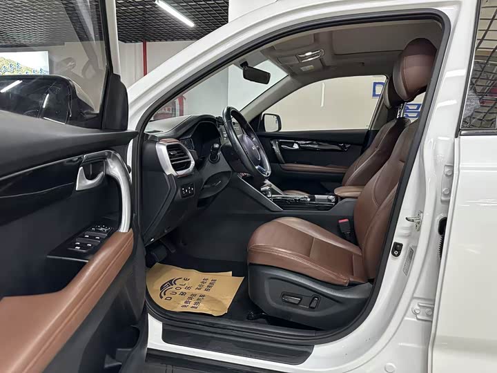 Kia Sportage GT-line, 2023 — фото 5 из 12