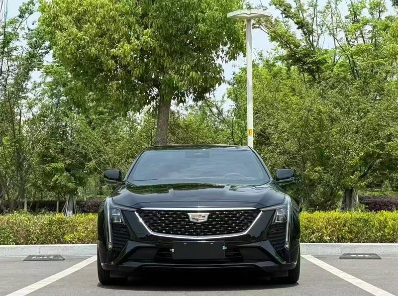 Cadillac CT5, 2024 — фото 2 из 11