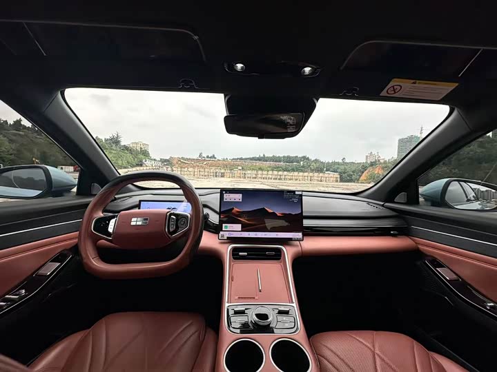 Geely Galaxy L6, 2024 — фото 5 из 9