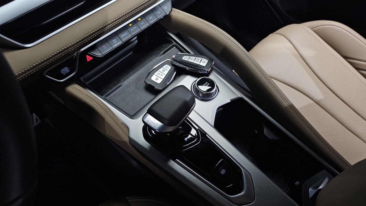 Renault Grand Koleos, 2024 — фото 8 из 12