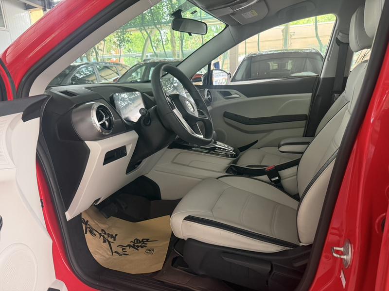 BYD Yuan Pro, 2022 — фото 8 из 10