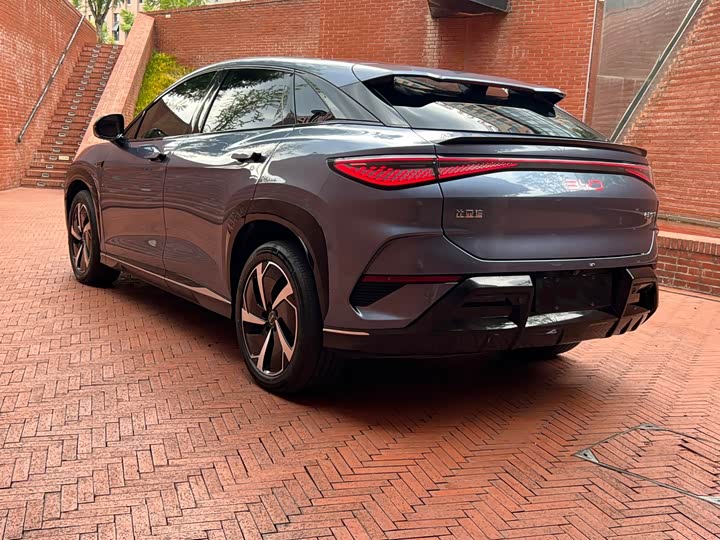 BYD Sea Lion 07 EV, 2025 — фото 6 из 9