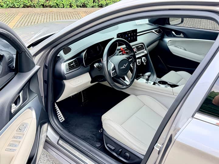 Genesis G70, 2022 — фото 7 из 9