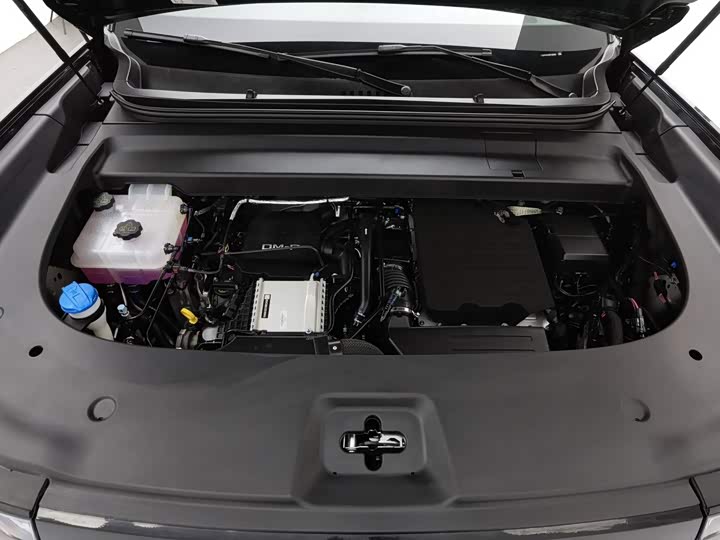 BYD FangChengBao Titanium 7 (Tai 7), 2025 — фото 6 из 9