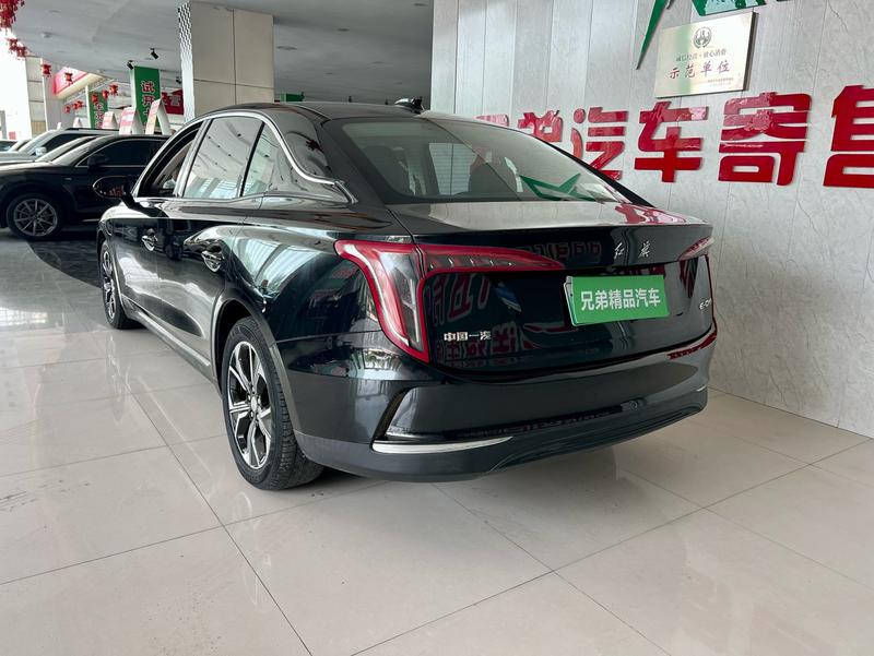 Hongqi E-QM5, 2022 — фото 5 из 12