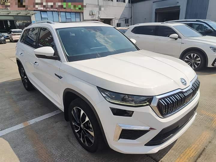 Skoda Kodiaq, 2022 — фото 4 из 9