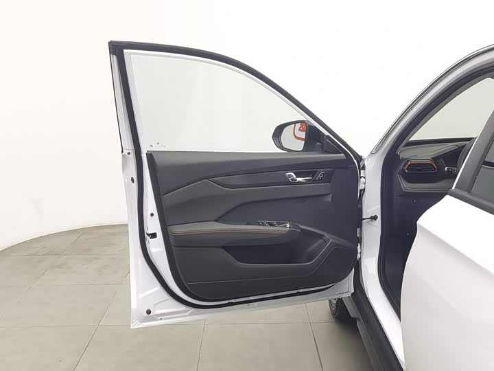 Dongfeng Aeolus Yixuan GS, 2024 — фото 8 из 9