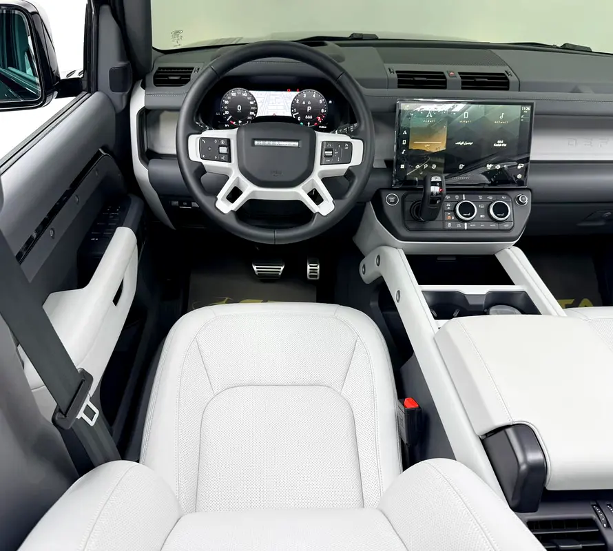 Land Rover Defender, 2026 — фото 8 из 10