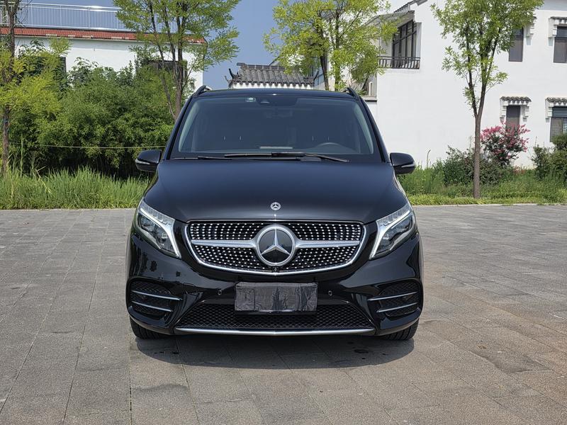 Mercedes-Benz V-Class, 2022 — фото 2 из 12