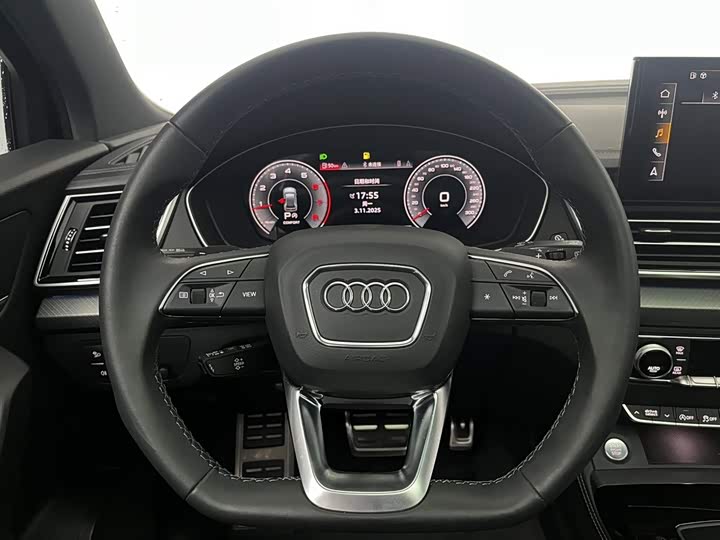 Audi Q5L, 2026 — фото 6 из 9