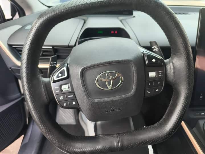 Toyota bZ3, 2023 — фото 3 из 9
