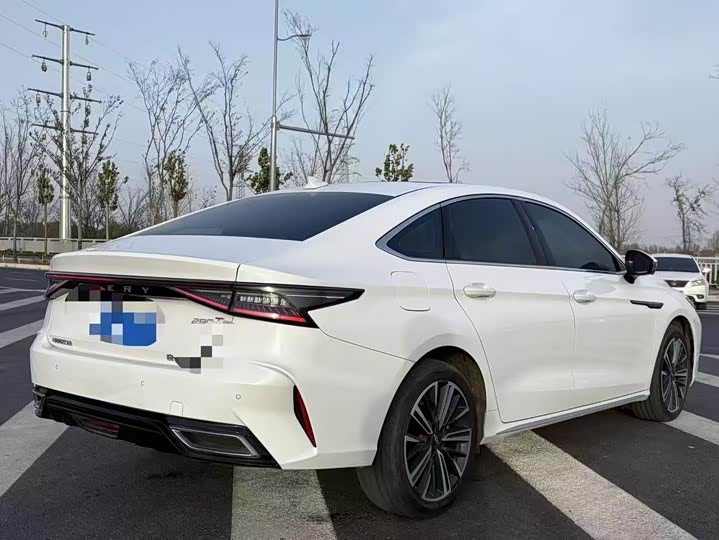 Chery Arrizo 8, 2024 — фото 4 из 9