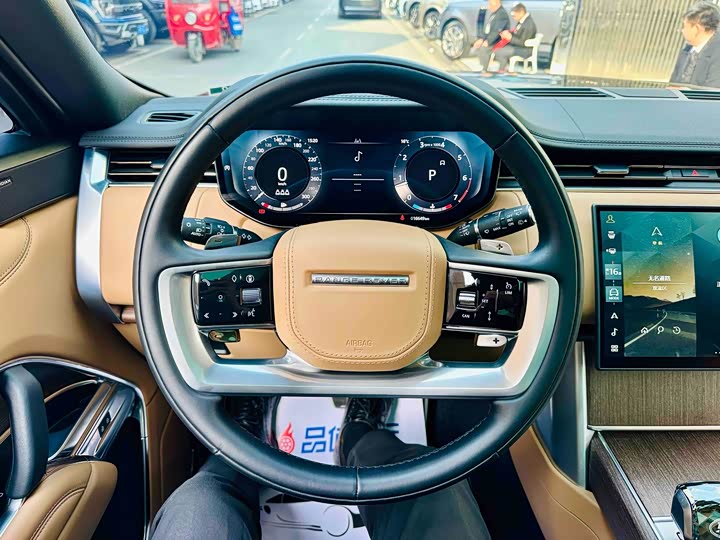 Land Rover Range Rover, 2024 — фото 8 из 9