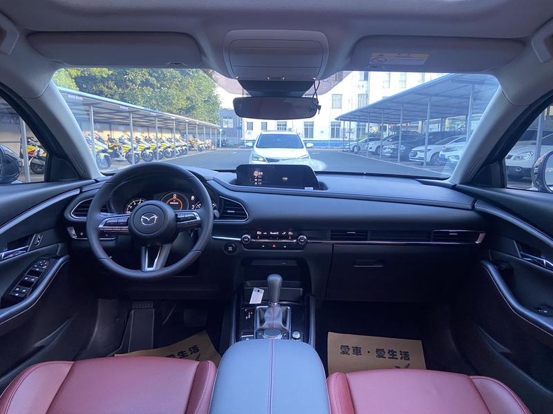 Mazda CX-30, 2023 — фото 10 из 12